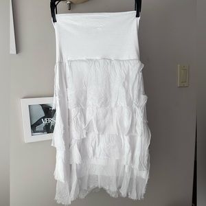 White strapless dress